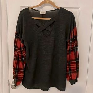 143 Story Holiday Tunic Sweater